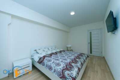 квартира                            подобово - Київ, Солом'янський район, вул. Машинобудівна, 39