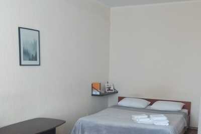 квартира                            подобово - Київ, Дарницький район, просп. Григоренка Петра , 28